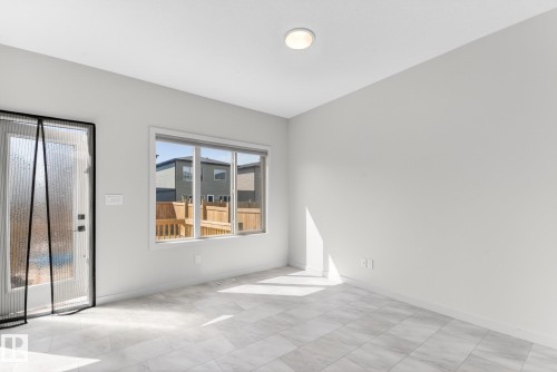 107 Garneau Gate, Spruce Grove, AB - Indoor Photo Showing Other Room