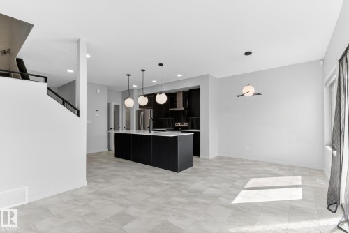 107 Garneau Gate, Spruce Grove, AB - Indoor Photo Showing Other Room