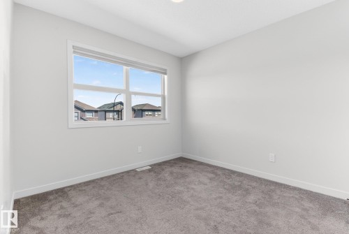 107 Garneau Gate, Spruce Grove, AB - Indoor Photo Showing Other Room