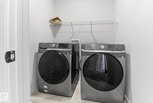 107 Garneau Gate, Spruce Grove, AB - Indoor Photo Showing Laundry Room