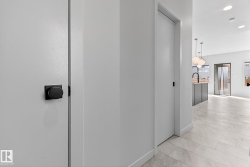 107 Garneau Gate, Spruce Grove, AB - Indoor Photo Showing Other Room