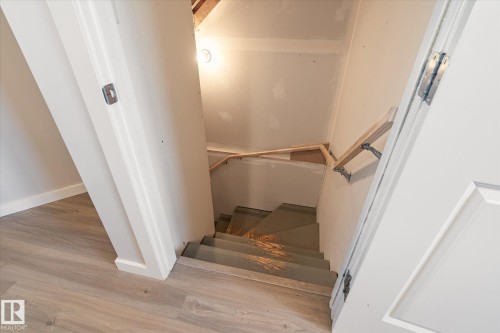 1208 Rosenthal Boulevard, Edmonton, AB - Indoor