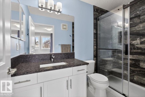 2236 78 Street, Edmonton, AB - Indoor Photo Showing Bathroom