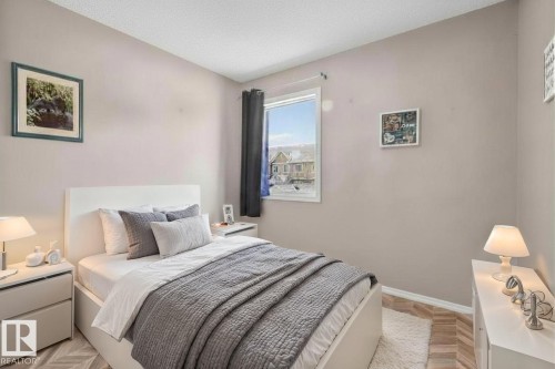 2236 78 Street, Edmonton, AB - Indoor Photo Showing Bedroom