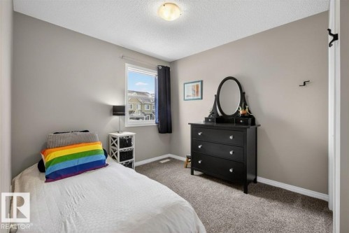 2236 78 Street, Edmonton, AB - Indoor Photo Showing Bedroom