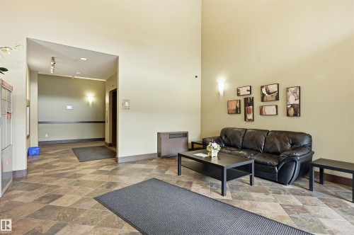 Lobby - 139 2503 Hanna Crescent, Edmonton, AB - Indoor Photo Showing Living Room