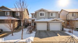 33 ROSEBERRY Lane Fort Saskatchewan, AB T8L 0M6