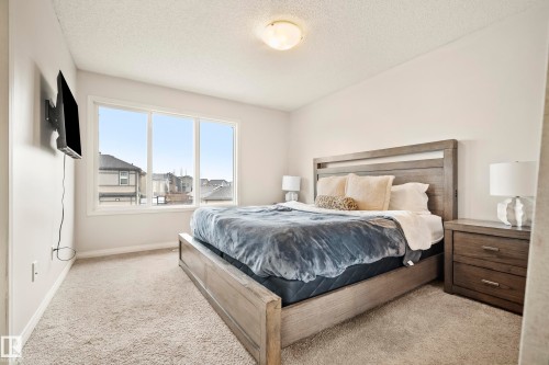 3852 Powell Wynd, Edmonton, AB - Indoor Photo Showing Bedroom