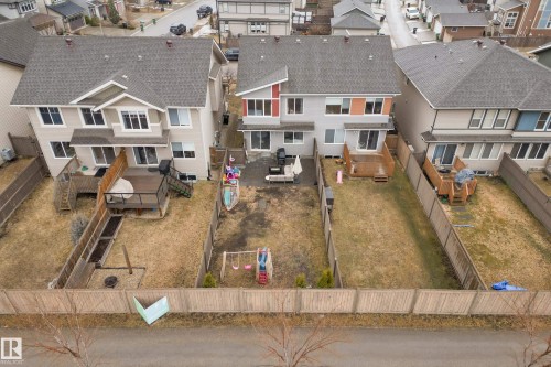 3852 Powell Wynd, Edmonton, AB - Outdoor