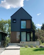 9113 142 Street NW  Edmonton, AB T5R 0M8