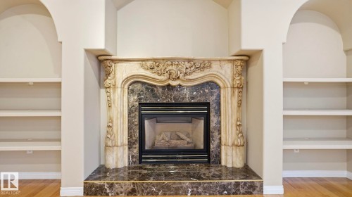 1007 Ormsby Crescent, Edmonton, AB - Indoor With Fireplace