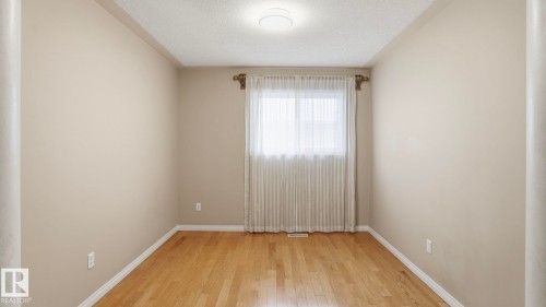 1007 Ormsby Crescent, Edmonton, AB - Indoor Photo Showing Other Room