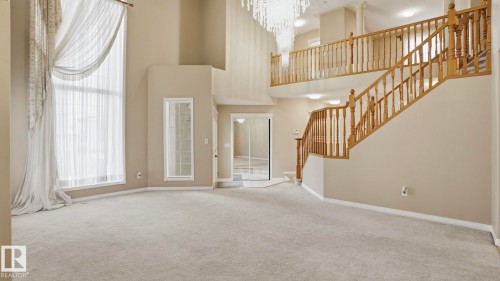 1007 Ormsby Crescent, Edmonton, AB - Indoor Photo Showing Other Room