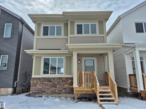 1084 MCLEOD Avenue  Spruce Grove, AB T7X 4G8