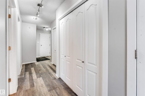 3824 48 Street, Edmonton, AB - Indoor Photo Showing Other Room