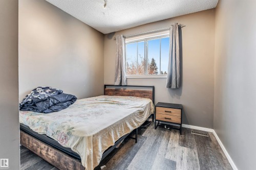 3824 48 Street, Edmonton, AB - Indoor Photo Showing Bedroom