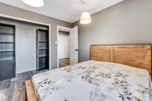 3824 48 Street, Edmonton, AB - Indoor Photo Showing Bedroom