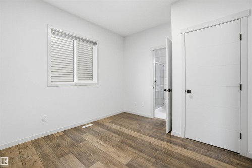 3420 Checknita Terrace, Edmonton, AB - Indoor Photo Showing Other Room