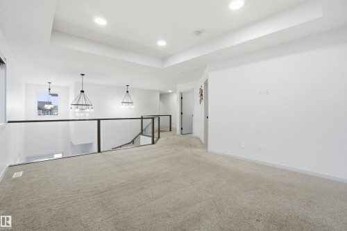 3420 Checknita Terrace, Edmonton, AB - Indoor Photo Showing Other Room