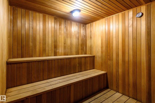 706 10135 Saskatchewan Drive, Edmonton, AB - Indoor Photo Showing Other Room