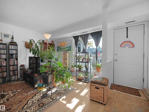 156 2703 79 Street, Edmonton, AB - Indoor Photo Showing Other Room