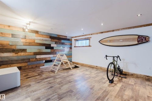 6825 Cardinal Link Link, Edmonton, AB - Indoor Photo Showing Other Room