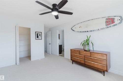 6825 Cardinal Link Link, Edmonton, AB - Indoor