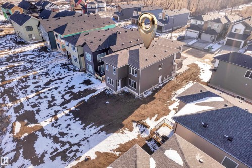 8450 Mayday Link, Edmonton, AB - Outdoor