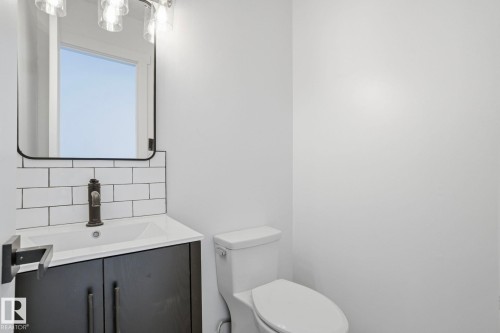 260 3307 116A Avenue, Edmonton, AB - Indoor Photo Showing Bathroom