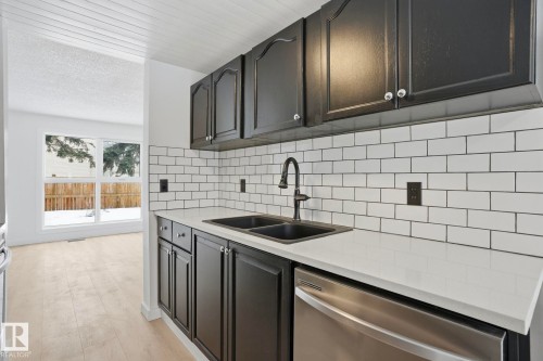 260 3307 116A Avenue, Edmonton, AB - Indoor Photo Showing Kitchen With Double Sink With Upgraded Kitchen
