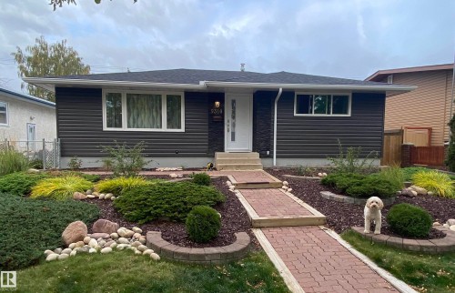 9310 165 Street  Edmonton, AB T5R 2S4