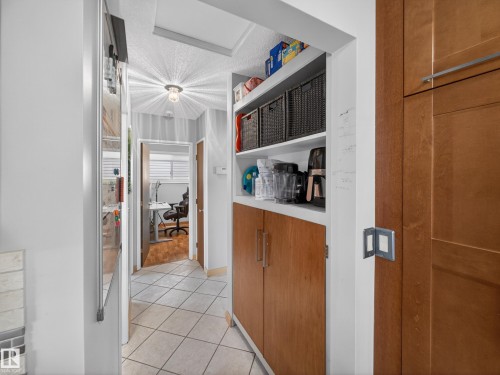 9310 165 Street, Edmonton, AB - Indoor Photo Showing Other Room