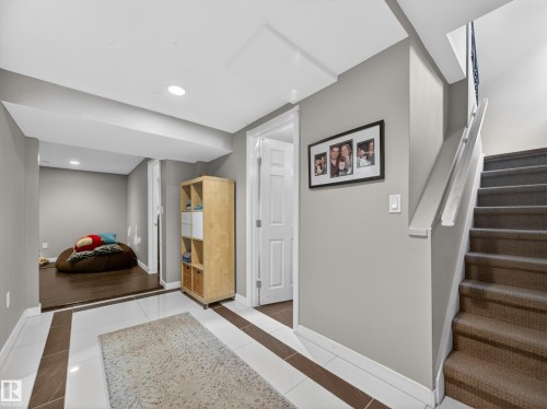 9310 165 Street, Edmonton, AB - Indoor Photo Showing Other Room