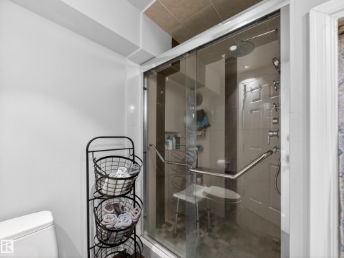 9310 165 Street, Edmonton, AB - Indoor