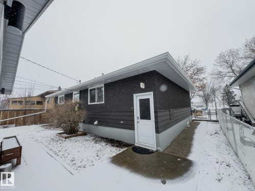 9310 165 Street, Edmonton, AB - Outdoor With Exterior