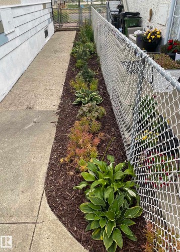 9310 165 Street, Edmonton, AB - Outdoor