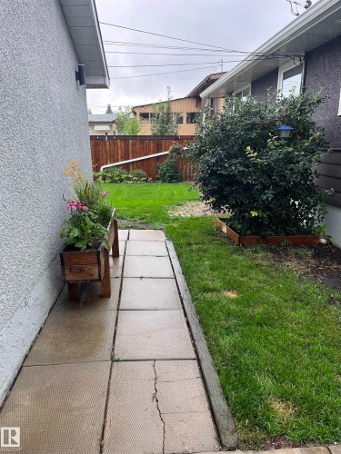 9310 165 Street, Edmonton, AB - Outdoor