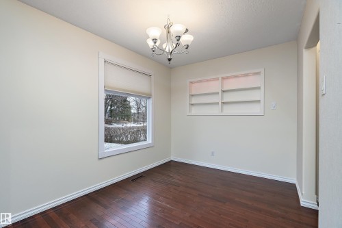 5804 112 Street, Edmonton, AB - Indoor Photo Showing Other Room