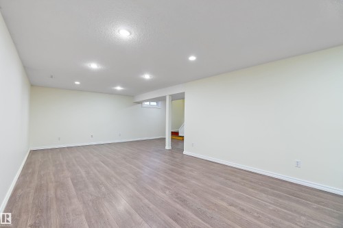 5804 112 Street, Edmonton, AB - Indoor Photo Showing Other Room