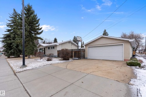 5804 112 Street, Edmonton, AB - Outdoor