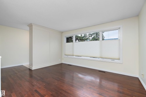 5804 112 Street, Edmonton, AB - Indoor Photo Showing Other Room