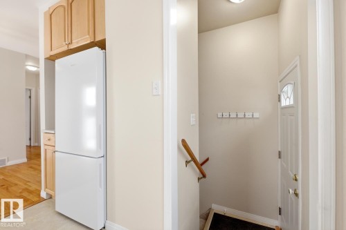 8139 79 Avenue, Edmonton, AB - Indoor Photo Showing Other Room