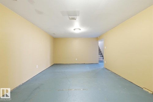 8139 79 Avenue, Edmonton, AB - Indoor Photo Showing Other Room