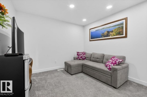 3173 Checknita Way, Edmonton, AB - Indoor