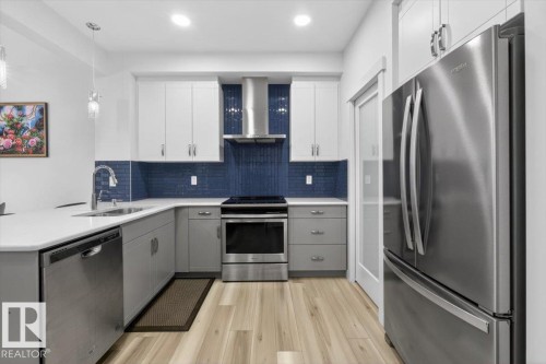 3173 Checknita Way, Edmonton, AB - Indoor Photo Showing Kitchen With Stainless Steel Kitchen With Upgraded Kitchen