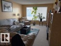 196 Weston Drive, Spruce Grove, AB  - Indoor Photo Showing Living Room 
