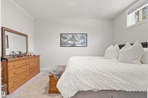 185 Redwing Wynd, St. Albert, AB - Indoor Photo Showing Bedroom
