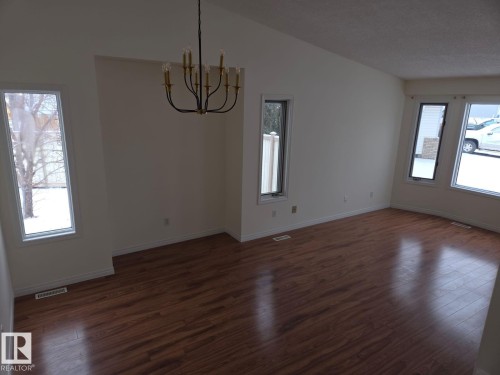 6520 154 Avenue, Edmonton, AB - Indoor Photo Showing Other Room