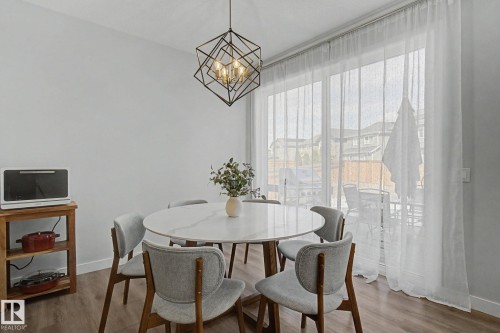 2721 Donaghey Crescent, Edmonton, AB - Indoor Photo Showing Dining Room