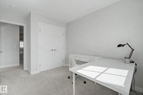 2721 Donaghey Crescent, Edmonton, AB - Indoor